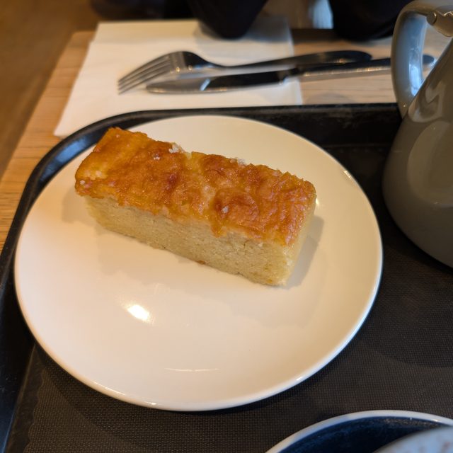Cake slice